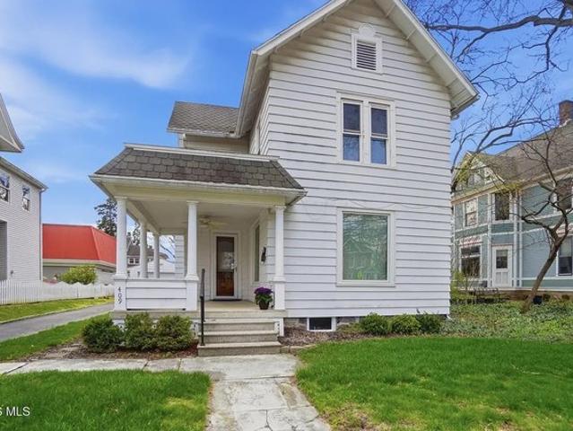 House for sale in Bowling Green, Ohio