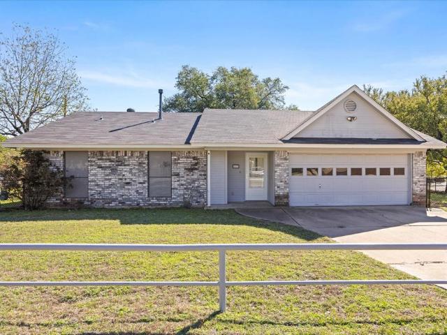 House for sale in Glen Rose, Somervell County