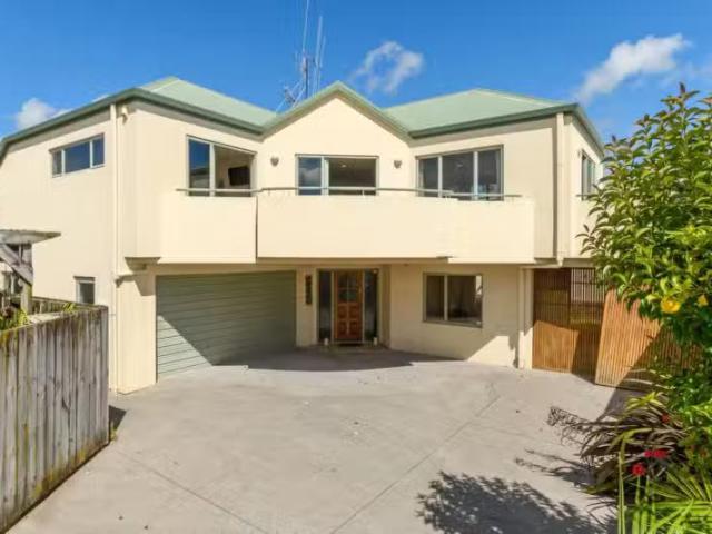 House for sale in Omokoroa, Bay Of Plenty