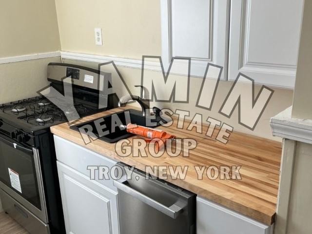 Apartment for rent in Troy, New York