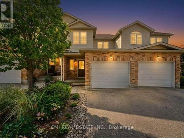 Townhouse for sale in Guelph, Ontario