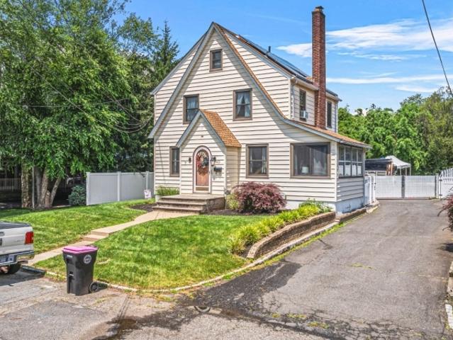 House for sale in Fanwood, New Jersey