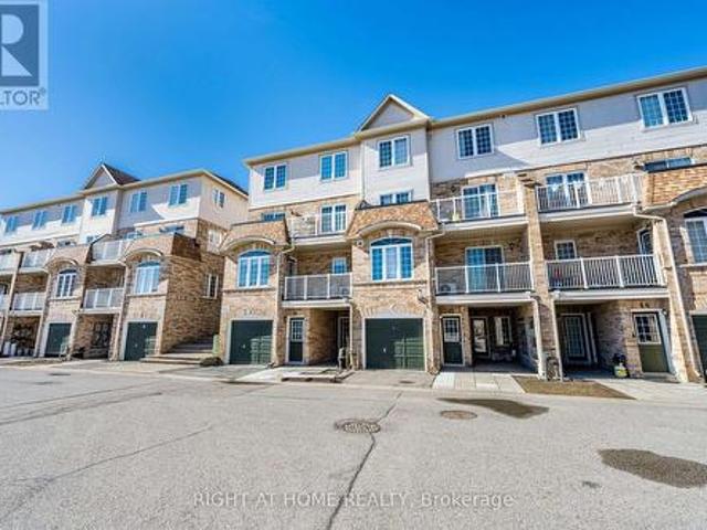 Townhouse for sale in Woburn, Ontario