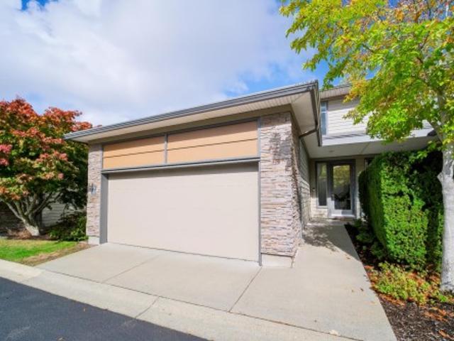 Townhouse for sale in South Surrey, Surrey
