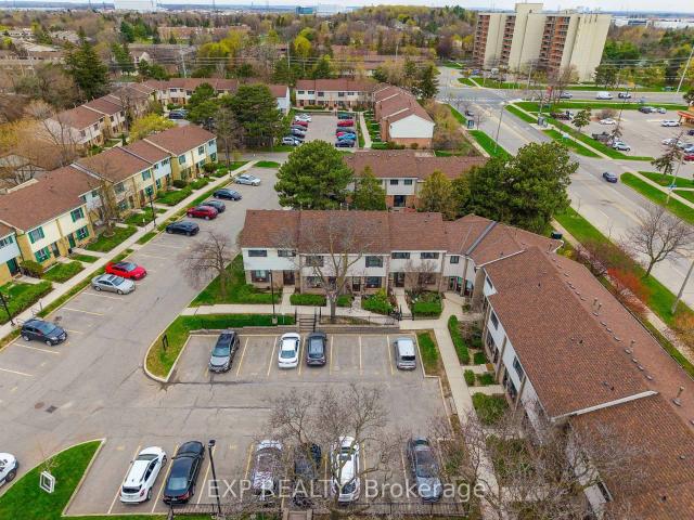 Condo for sale in Woburn, Ontario