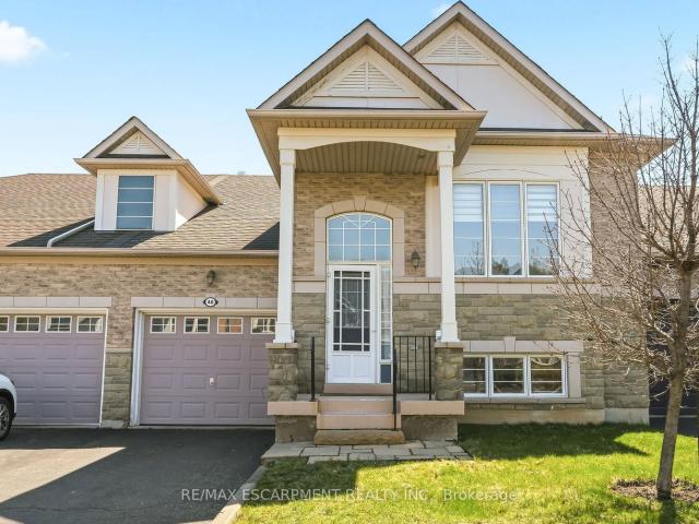 Townhouse for sale in Woburn, Ontario