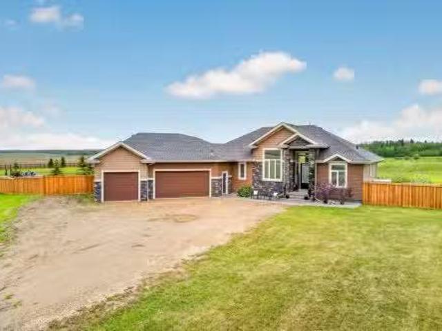 House for sale in Alberta