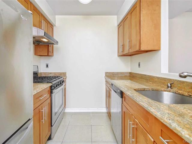 Condo for sale in Queens, Arverne