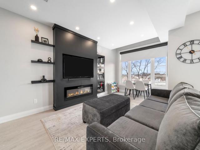 Condo for sale in Woburn, Ontario