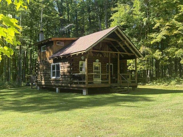 House for sale in Crystal Falls, Michigan