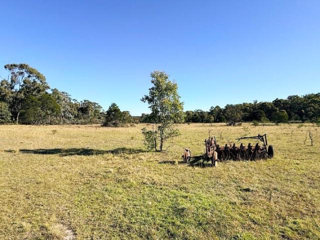 Cottage for sale in Marulan, New South Wales