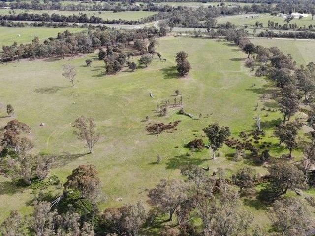 Land for sale in Elphinstone, Victoria