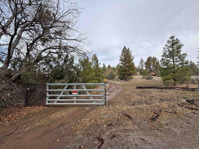 Land for sale in Montague, California