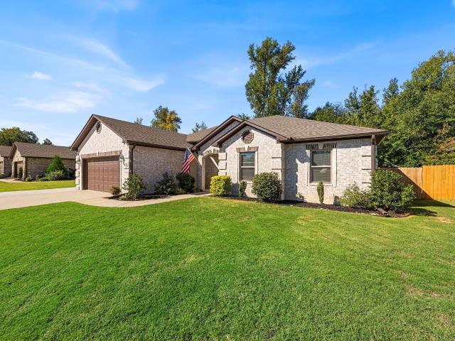 House for sale in Country Lane, Cabot