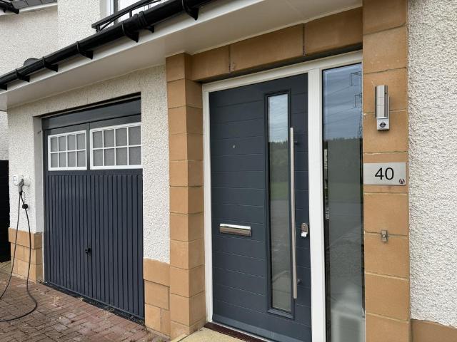 House for rent in Newarthill, Scotland