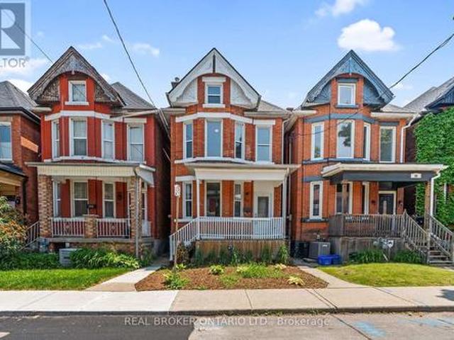 House for rent in Ancaster, Ontario