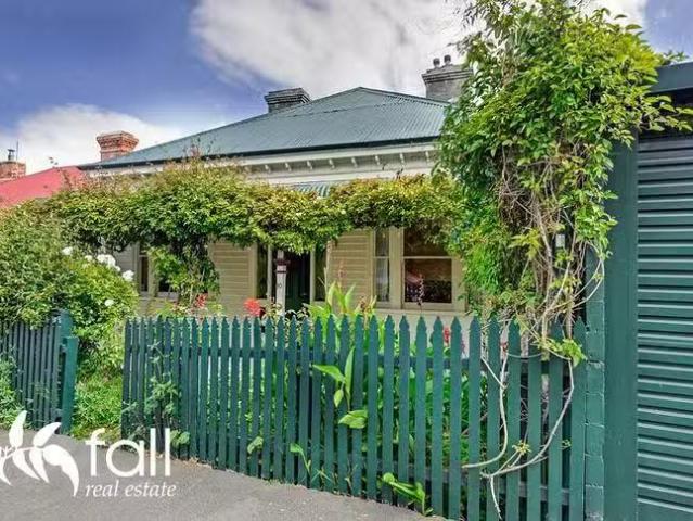 House for rent in Battery Point