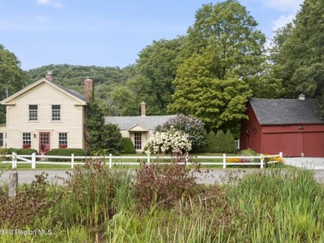 House for sale in Chatham, New York