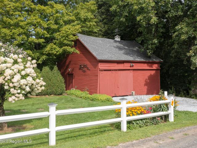 House for sale in Canaan, New York