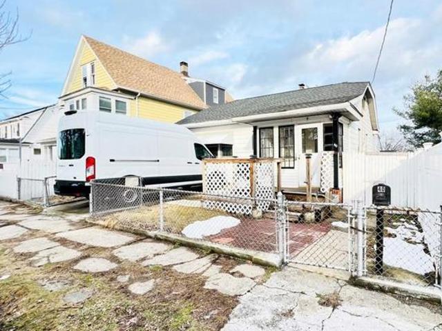 House for sale in Bridgeport, Connecticut