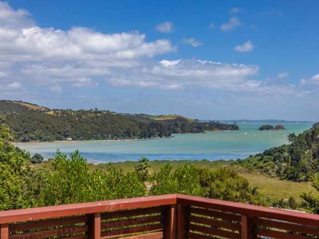 House for sale in Omiha, Oroua County