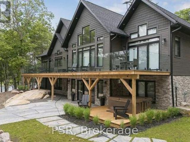 House for sale in Ontario