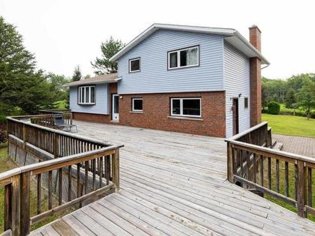 House for sale in Oliver Paipoonge, Ontario