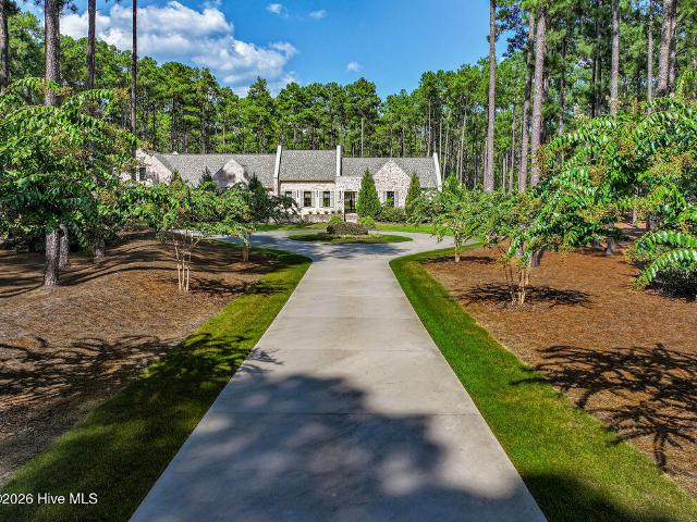 House for sale in Country Club of North Carolina, Pinehurst