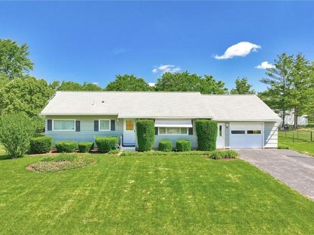 House for sale in Oak Hill, New York