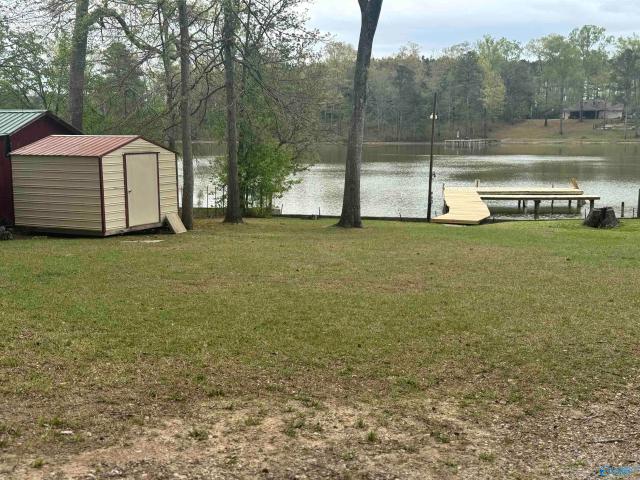 House for sale in Leesburg, Alabama