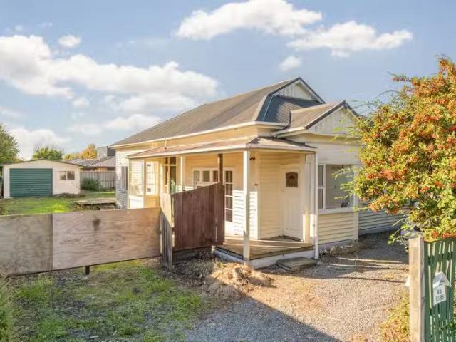 House for sale in Saint Albans, Canterbury