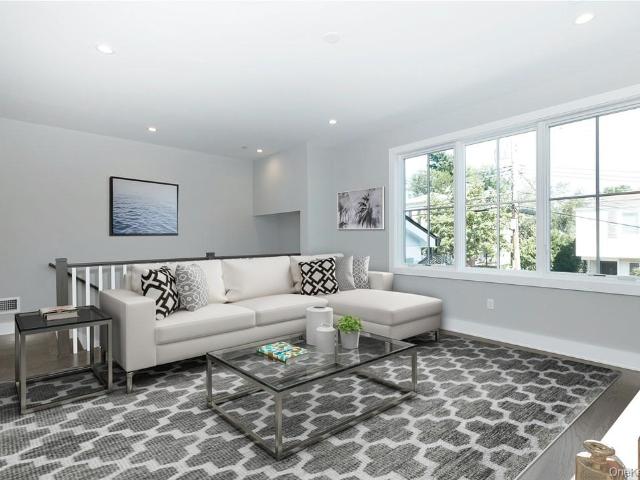 Condo for sale in Dobbs Ferry, New York