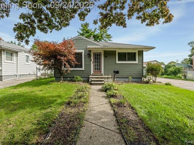 House for sale in Mount Clemens, Michigan