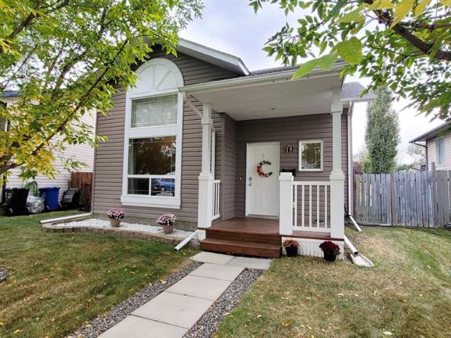 House for sale in Penhold, Alberta