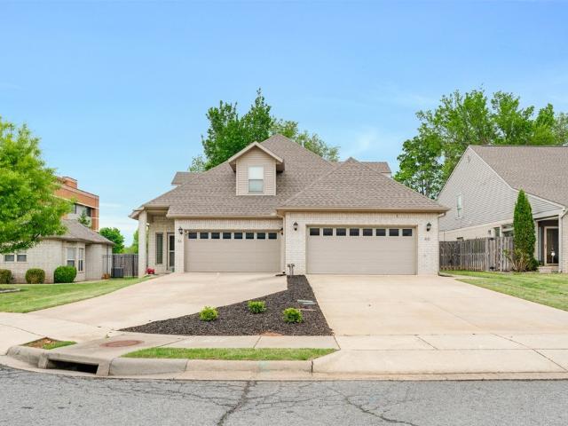 Townhouse for sale in Fayetteville, Washington County