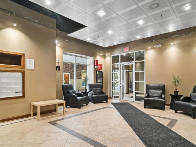 Condo for sale in Mount Prospect, Illinois