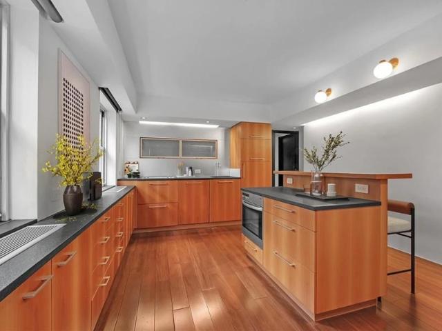 Condo for sale in Arverne, New York