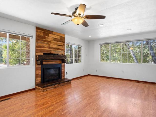 House for sale in Cloverdale, California