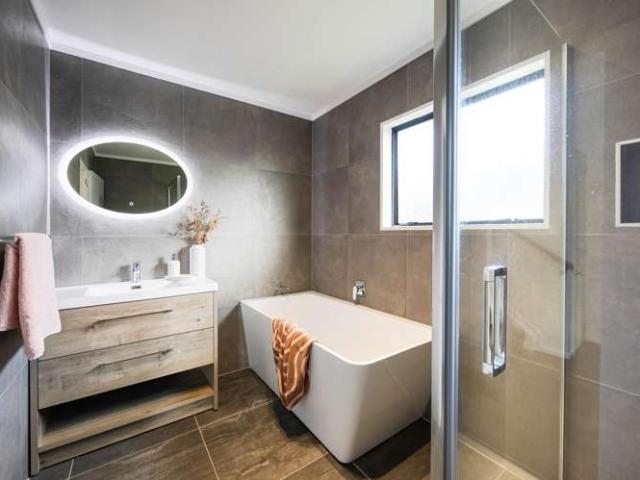 House for sale in Whangaparaoa