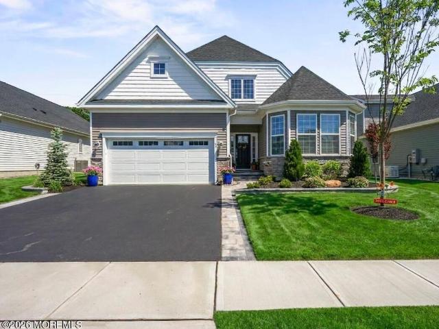 House for sale in Cream Ridge, New Jersey