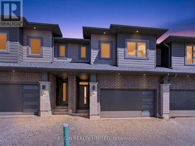 House for sale in Tillsonburg, Ontario