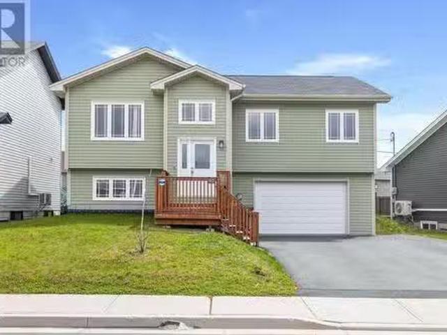 House for sale in Mount Pearl, Newfoundland And Labrador