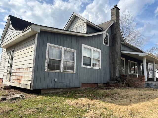 House for sale in Oneida, Kentucky
