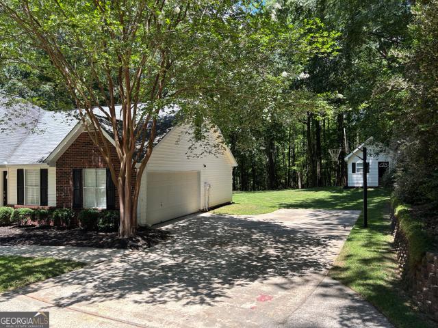House for sale in Sharpsburg, Georgia