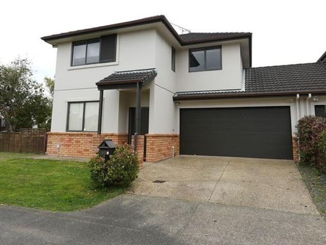 House for rent in Paremoremo, Oroua County