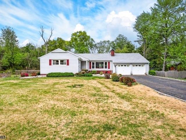 House for sale in Piscataway, New Jersey