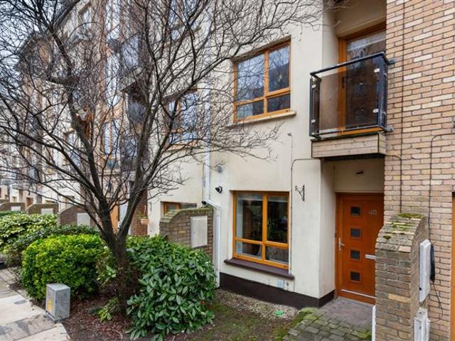 Duplex for sale in Bluebell, North Tipperary