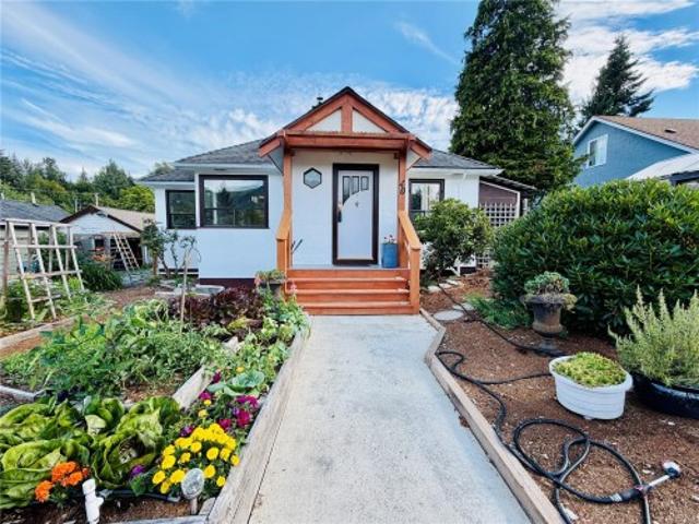 House for sale in Lake Cowichan, British Columbia