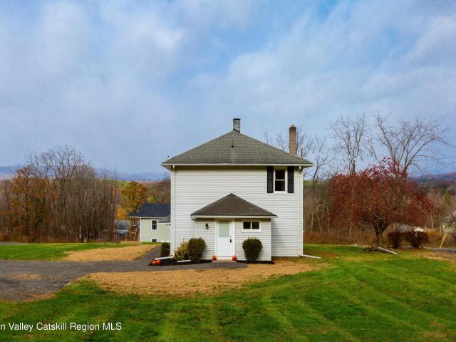 House for sale in Accord, New York