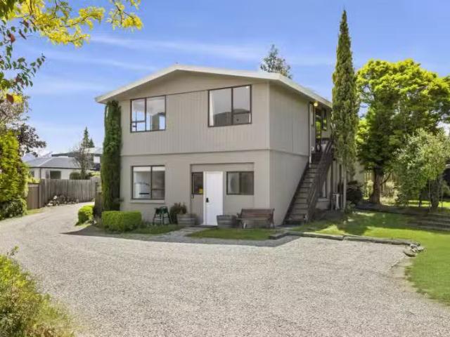 House for sale in Otakou
